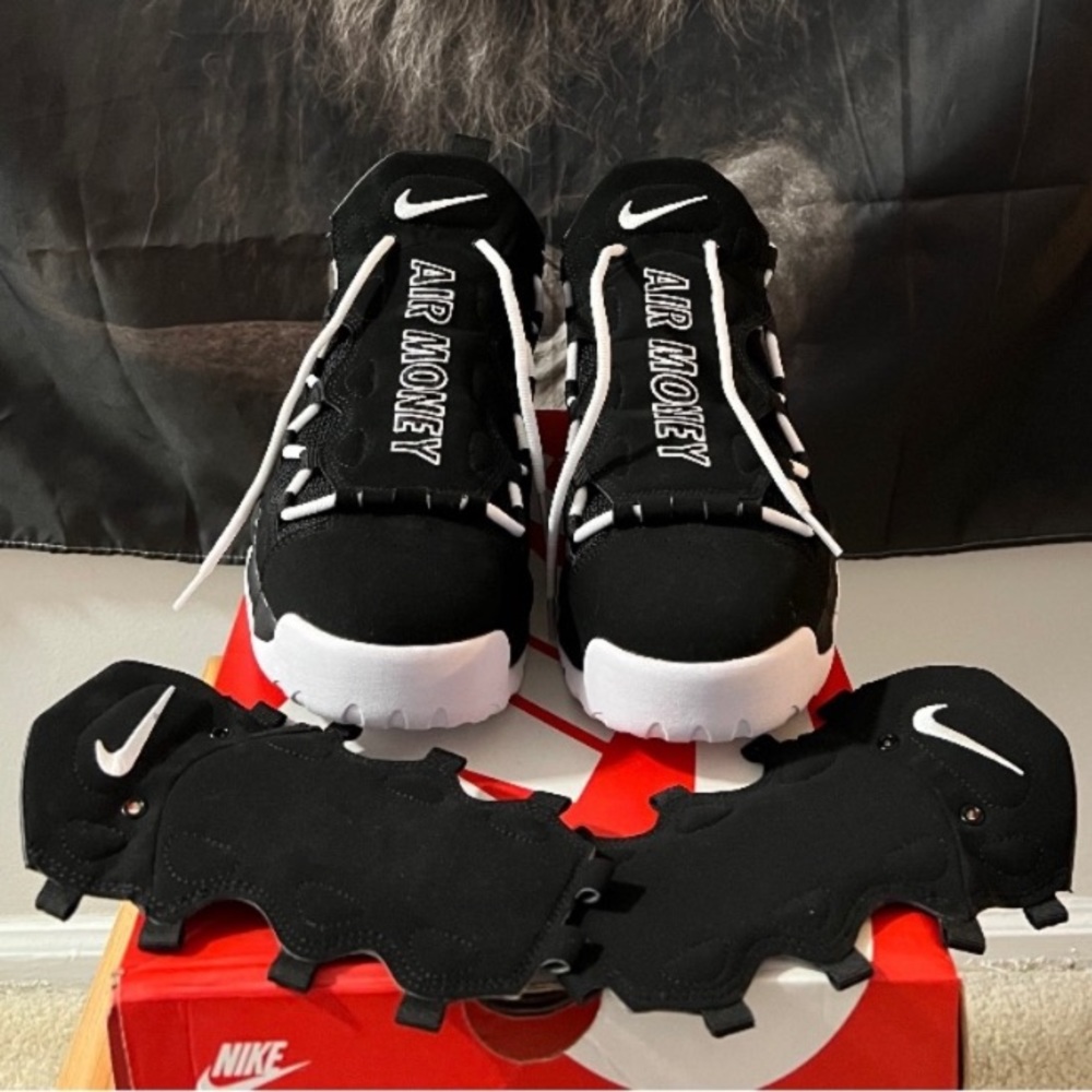 Nike Air More Money Sneakers - Picture 2 of 6